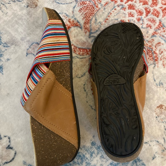 Size 7, Abeo Unity Stripe Wedge cross cross stretch wedge cork sandal - Picture 5 of 5